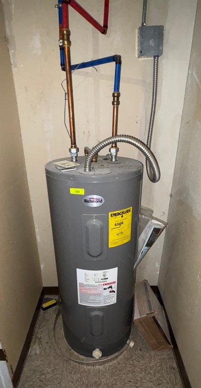 B2- Richmond 40 Gallon Electric Hot Water Tank