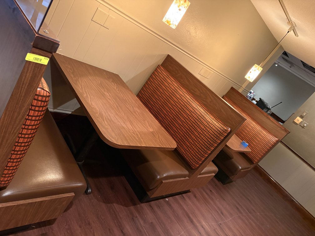 Eddie Lee's- (2) Booths & Table