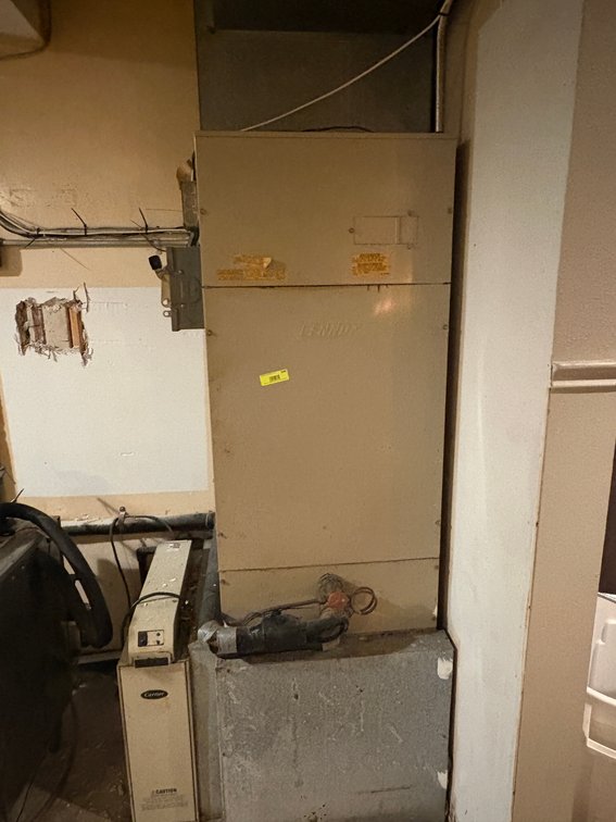 EL- Lennox AC Unit