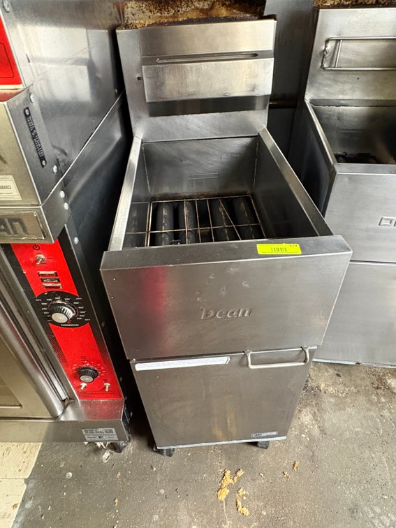 EL- Dean Deep Fryer