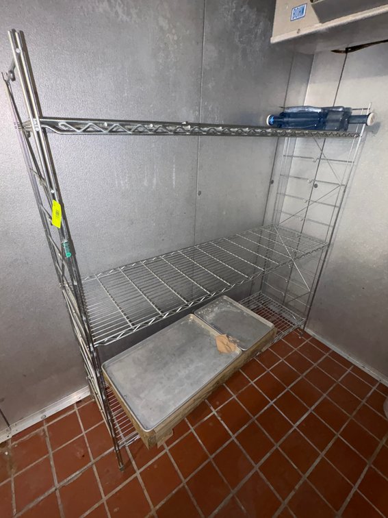 EL- Metal Rack