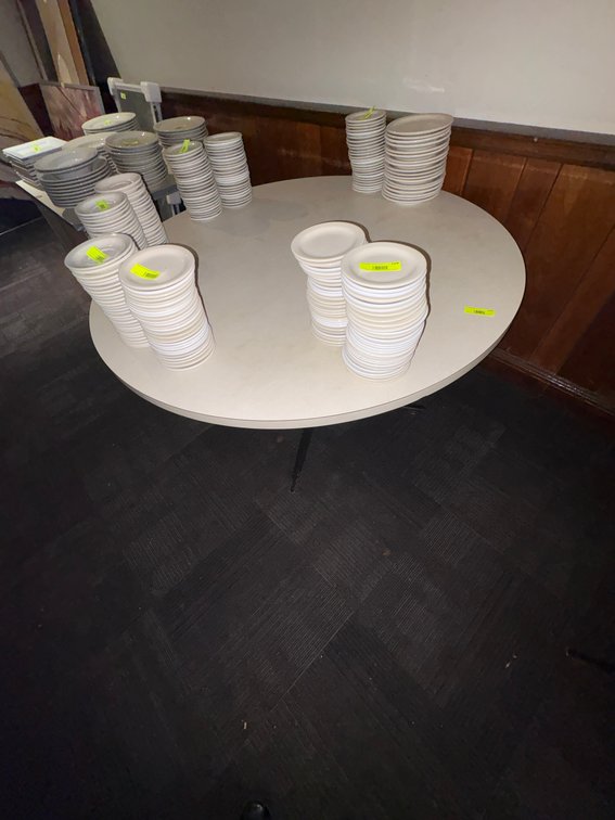 EL- Wood Table