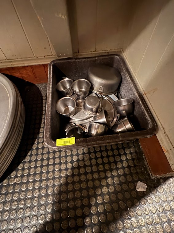 EL- Assorted Stainless Steel Kitchenware
