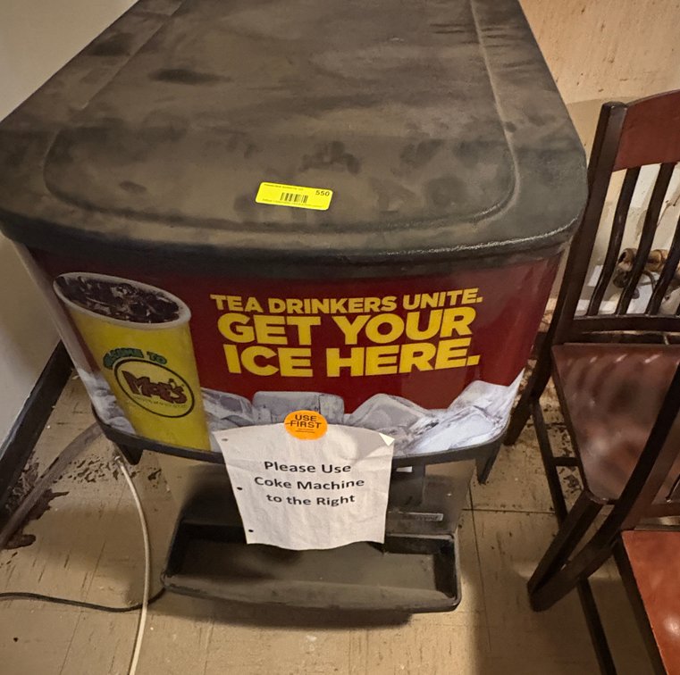 EL- Moe's Tea Dispenser