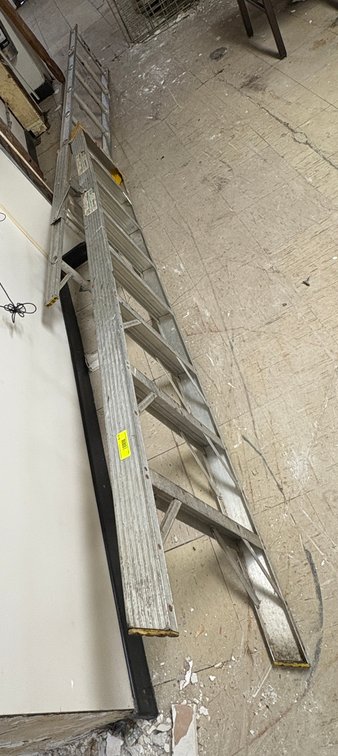 EL- Extension Ladder