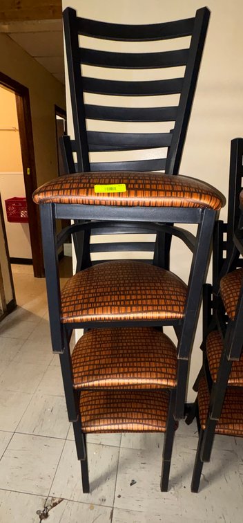 EL- (4) Metal Chairs