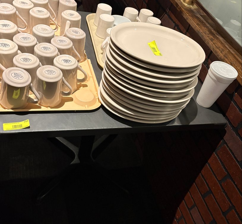 EL- Wood Table