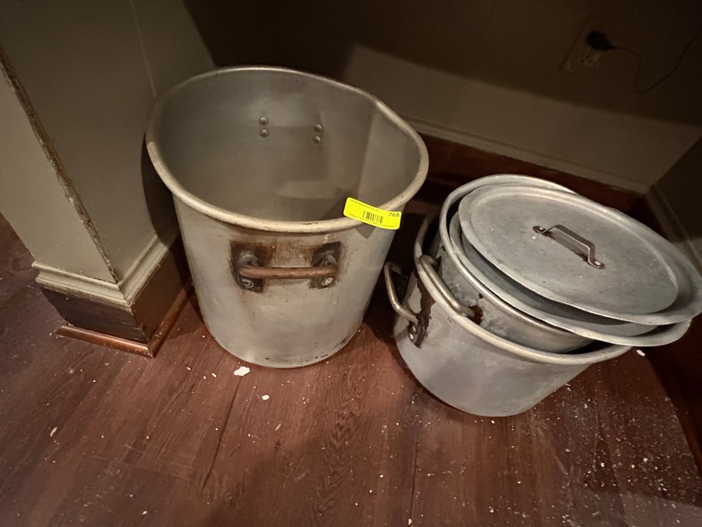 EL- Stock Pots