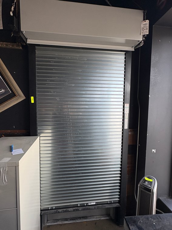 Bar145- Roll Down Steel Door/Fire Suppressor
