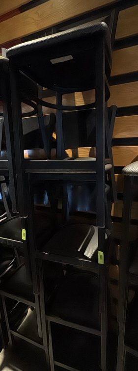 Bar145- (4) Metal Frame Chairs