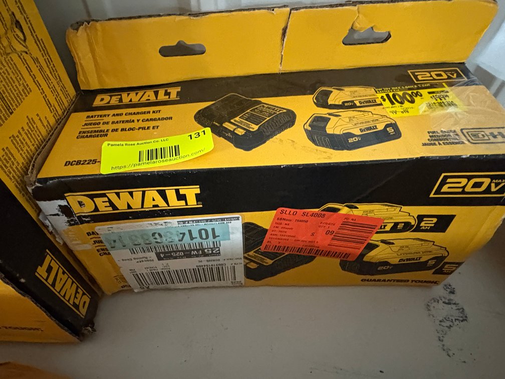 DeWalt Battery and Charger Kit