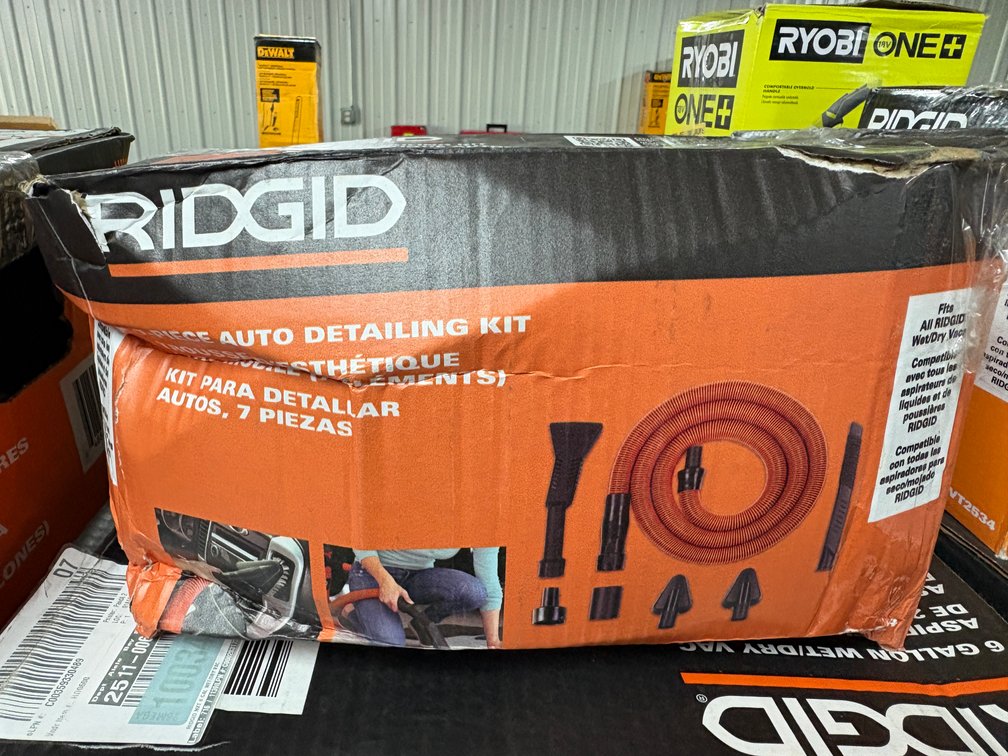 RIDGID 7-Piece Auto Detailing Kit