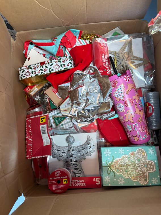 Christmas Decor and Gift Accessories