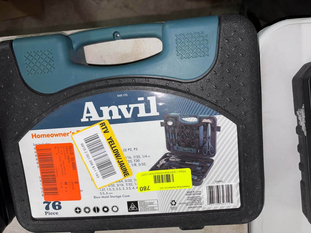 Anvil 76-Piece Tool Set