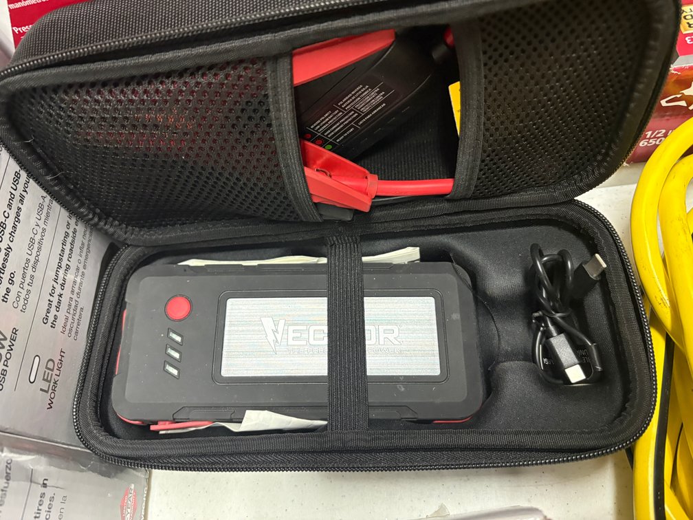 Vector Portable Jump Starter Kit
