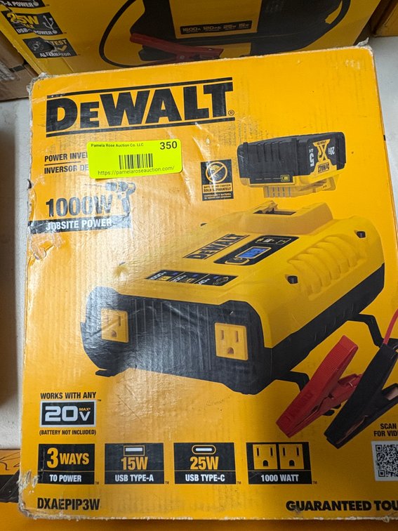 DeWalt 1000W Jobsite Power Inverter