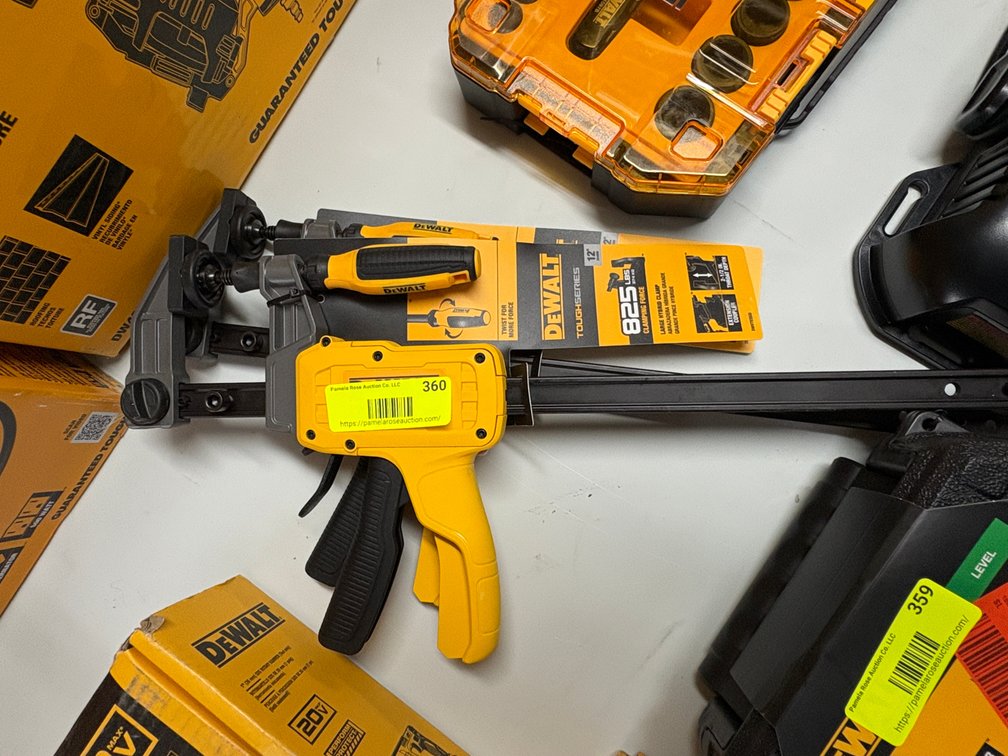 (2) DeWalt 12" Hybrid Bar Clamps