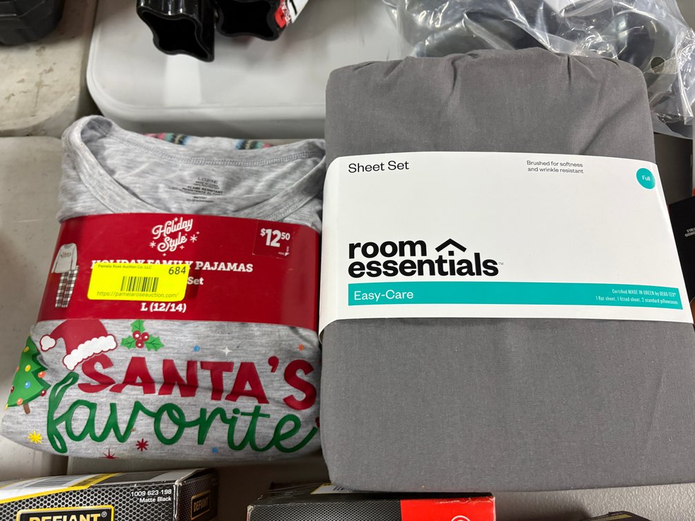 Pajama Set and Full Sheet Set