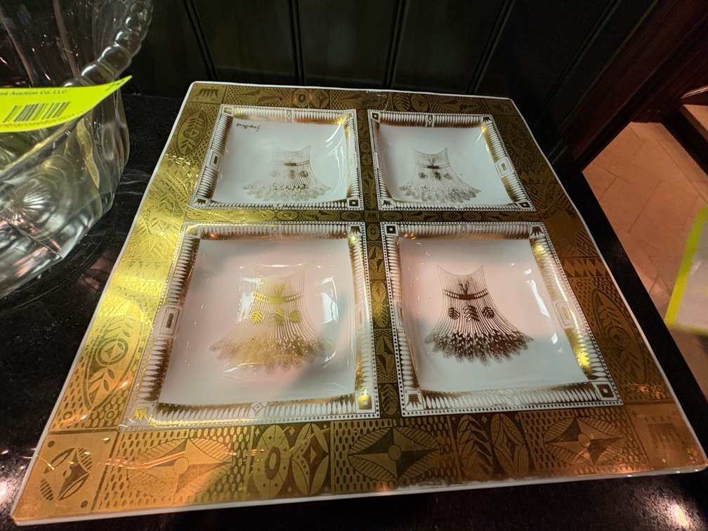 Zone 1-BK- Glass Bowl and Divided Serving Tray