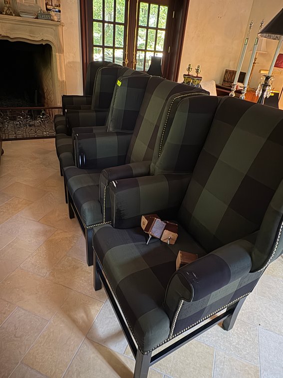 Zone 1-LR- Armchairs