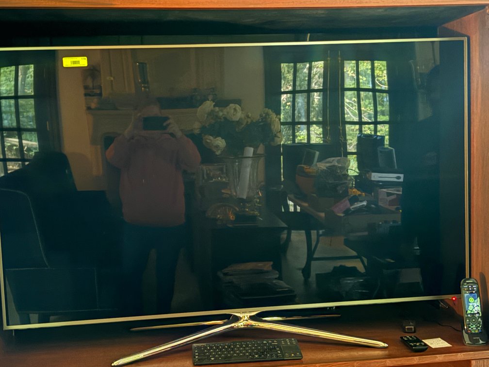 Zone 1-LR- 65" Samsung TV with Remote and Keyboard