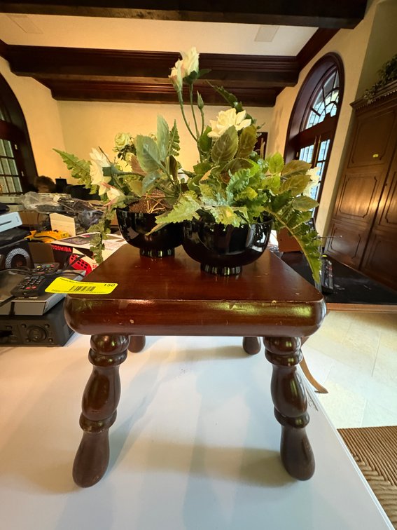 Zone 1-LR- Footstool & Faux Flowers