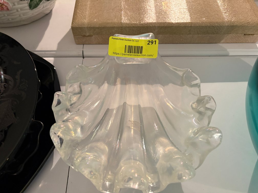 Zone 1-E- Decorative Glass Bowl