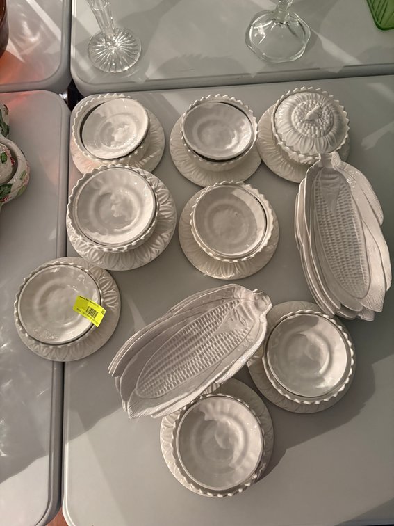Zone 1-E- White Ceramic Botanical Tableware