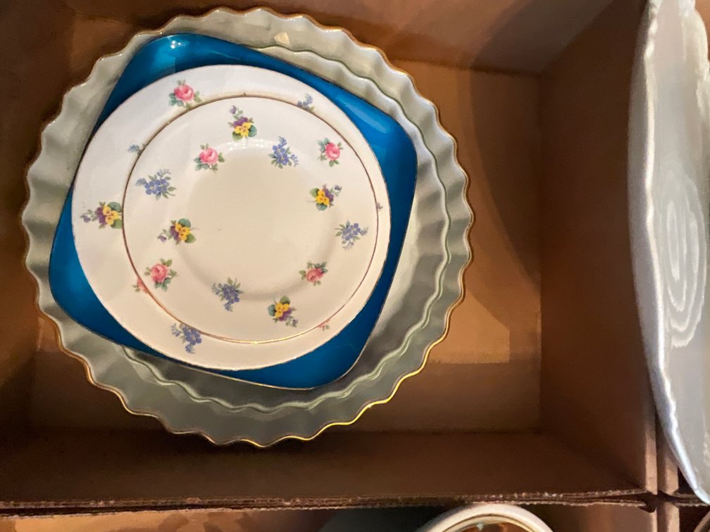 Zone 1-E- Tableware and Serving Dishes
