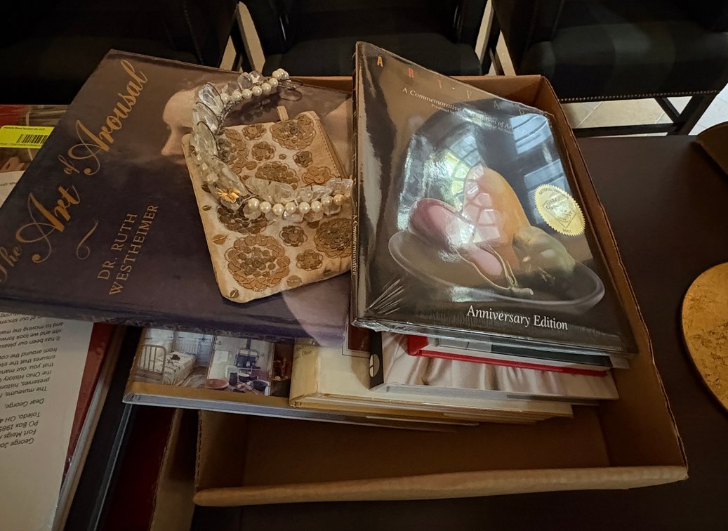 Zone 1-LR- Books, DVDs and Collectibles