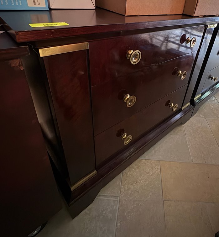 Zone 1-LR- Three-Drawer Wood Chest