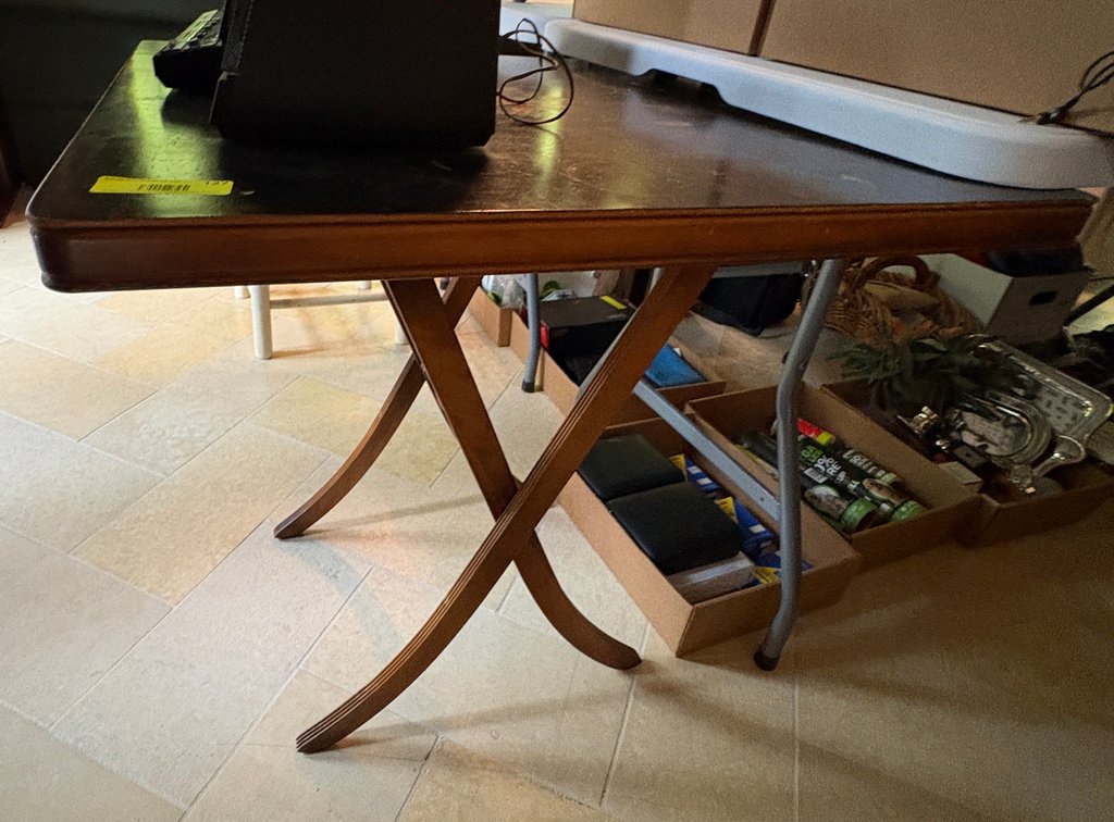 Zone 1-LR- Wood Folding Table