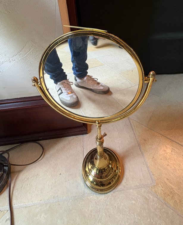 Zone 1-LR- Pedestal Mirror