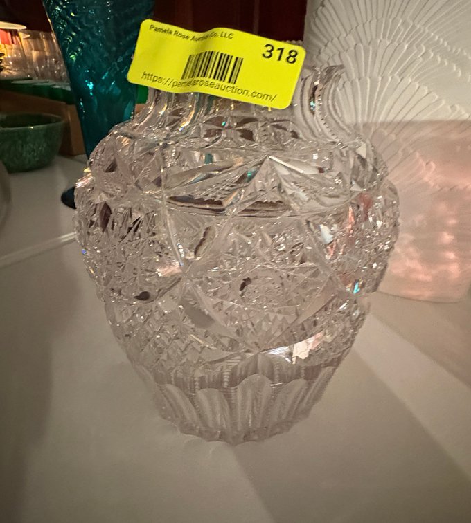 Zone 1-E- Cut Crystal Vase