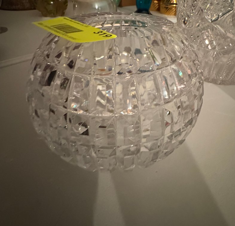 Zone 1-E- Cut Crystal Rose Bowl