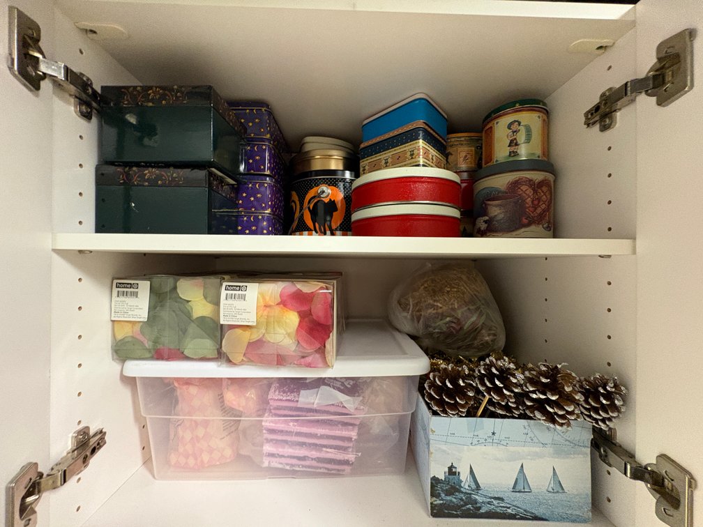 Zone 1-BB- Craft Supplies, Tins, and Shells