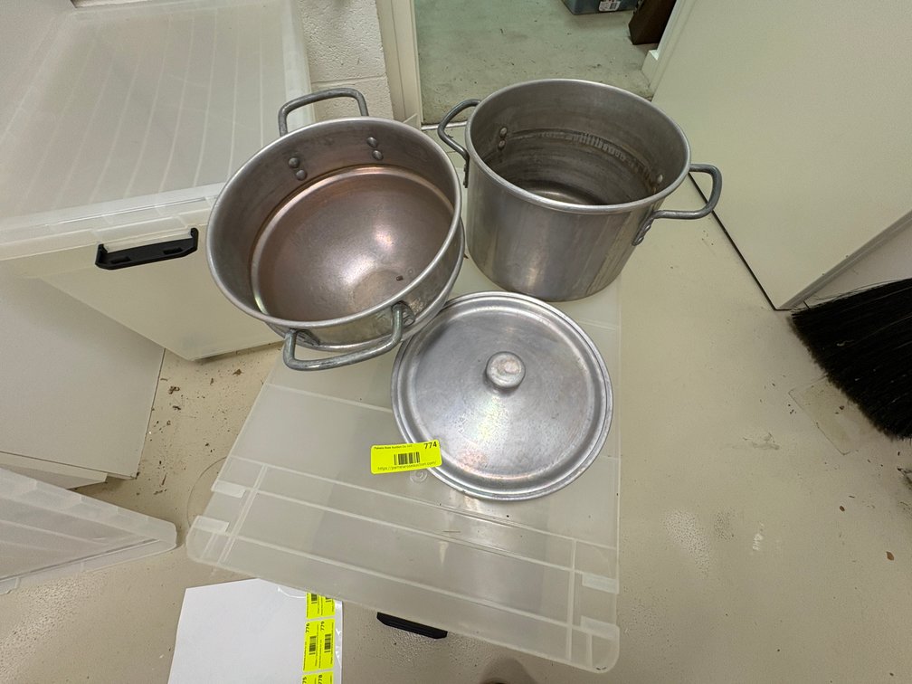 Zone 1-BB- Aluminum Pots