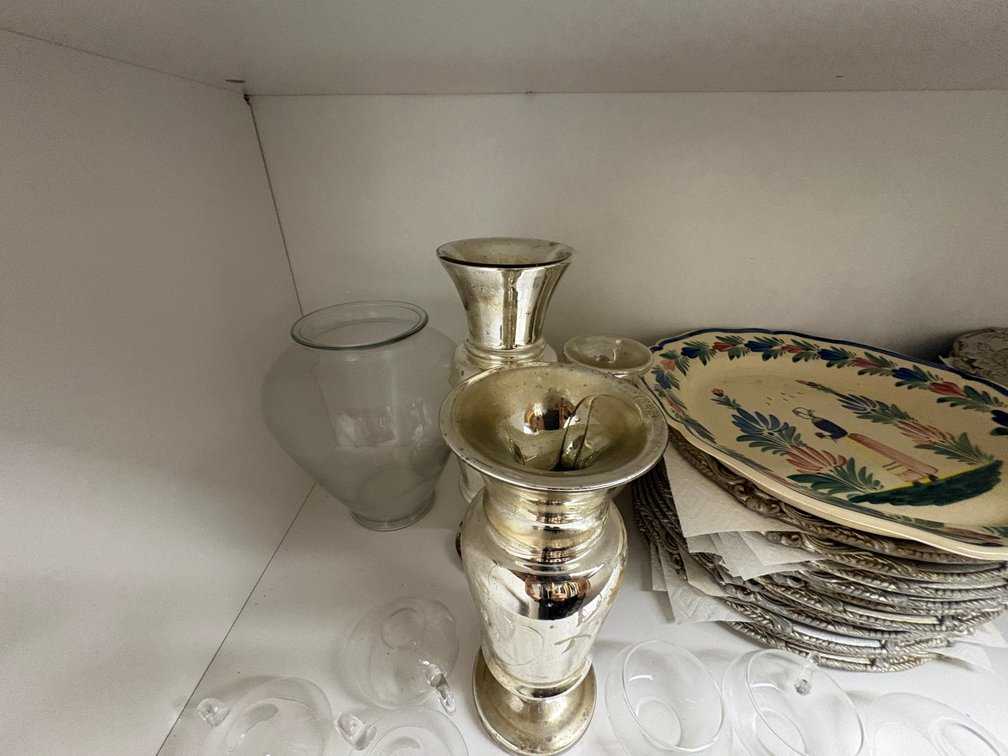 Zone 1-BB- Decorative Tableware and Glassware