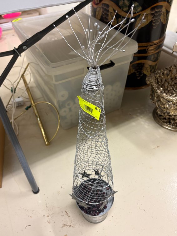 Zone 1-BB- Wire Mesh Cone Tree Centerpiece