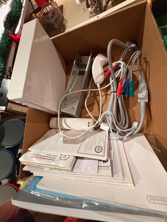 Zone 1-B- Nintendo Wii Console and Accessories