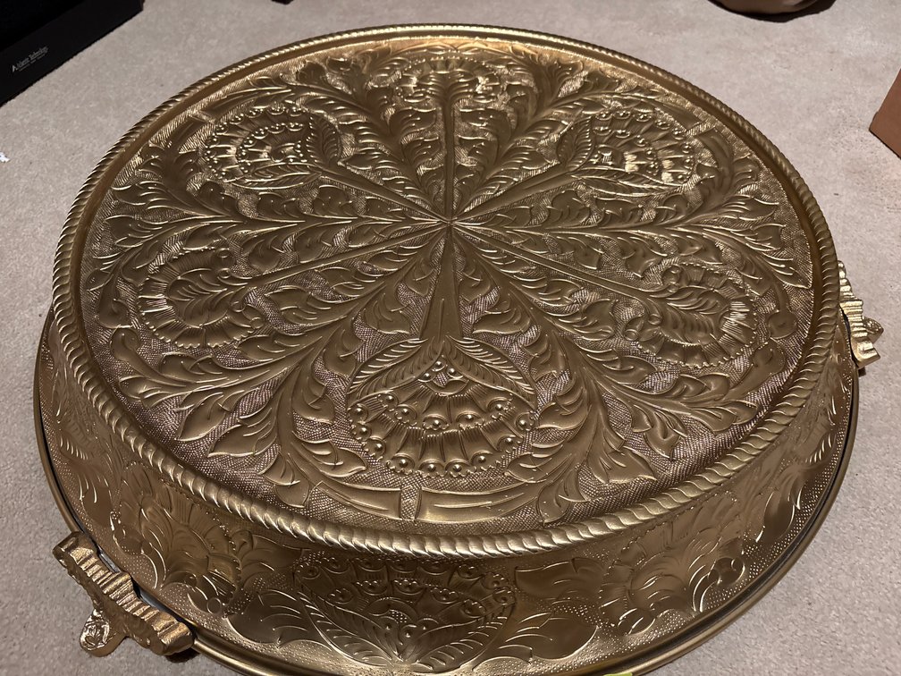 Zone 1-B- Metal Gift Bay Creations Cake Plateau