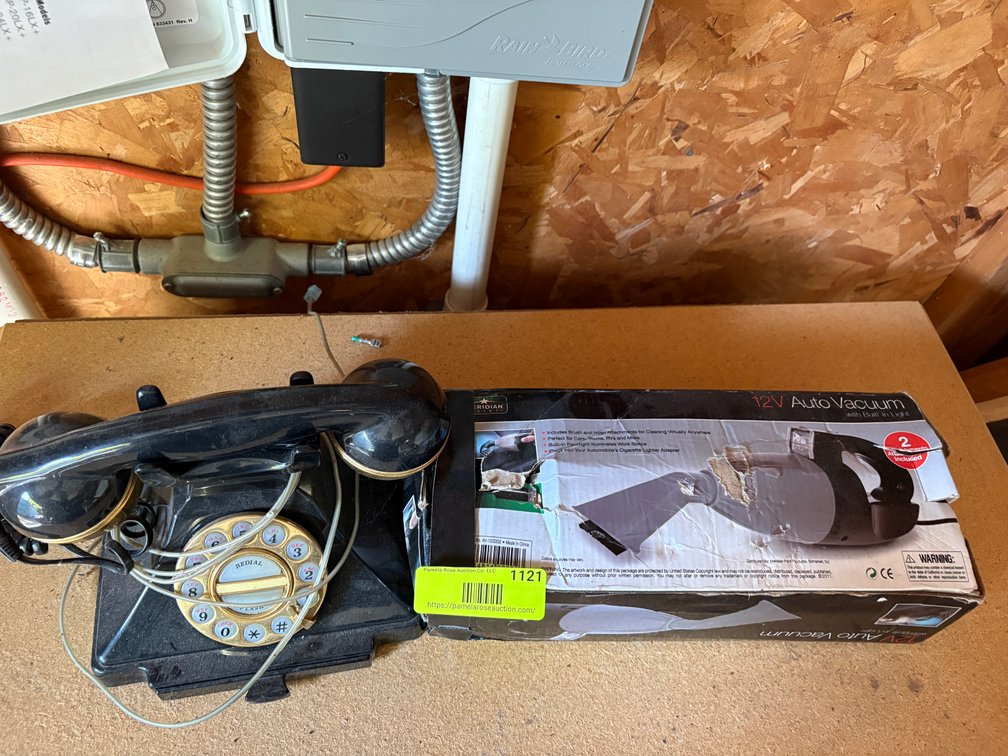 Zone 2-G- Telephone and 12V Auto Vacuum