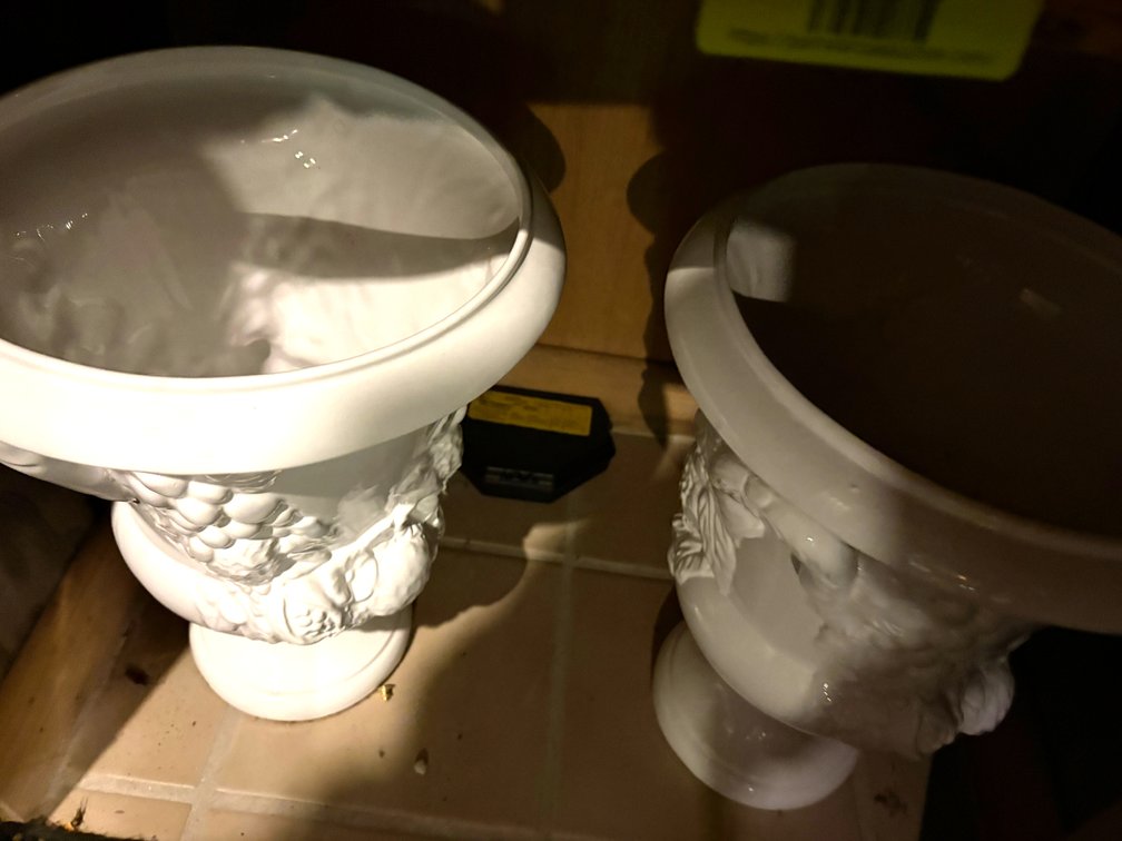 Zone 1-BE- Pair of Ceramic Urn Planters