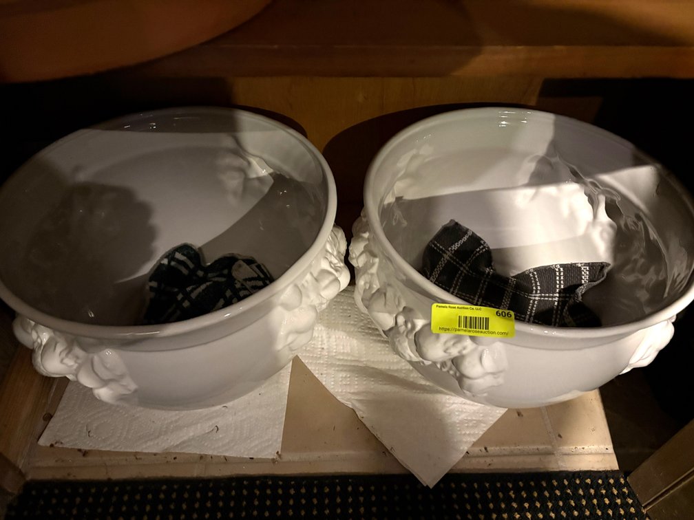 Zone 1-BE- Pair Of Ceramic Planters