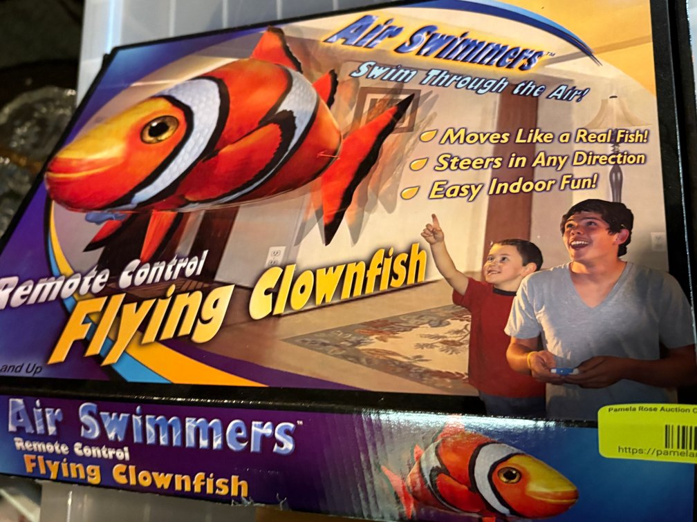 Zone 1-BE- RC Flying Clownfish