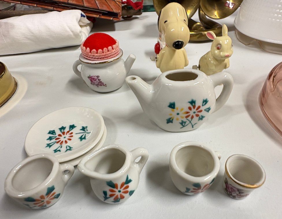 Zone 1-BB- Miniature Ceramics and Wind-Up Toys