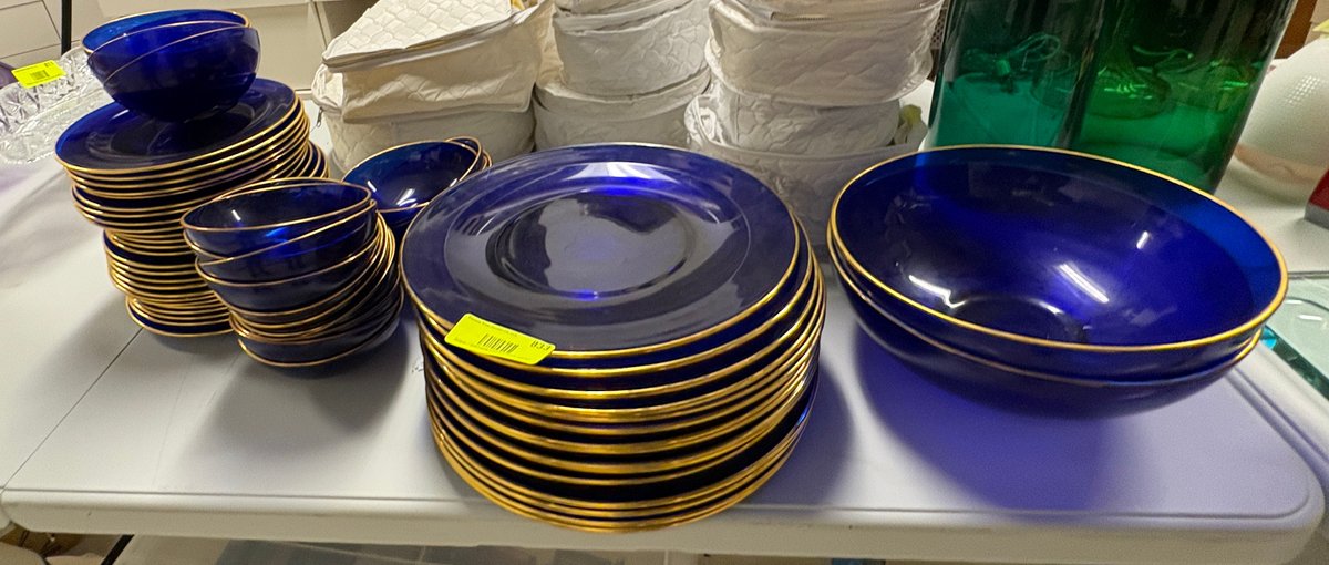 Zone 1-BB- Cobalt Blue Glass Dinnerware Set