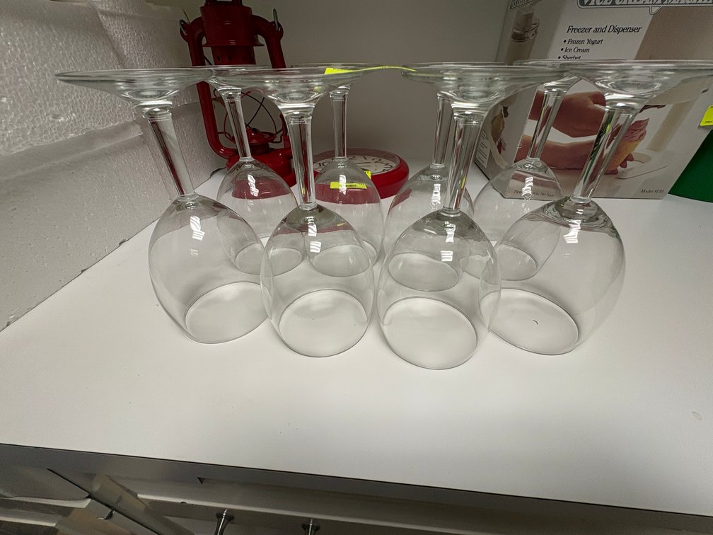 Zone 1-BB- Clear Glass Wine Glasses