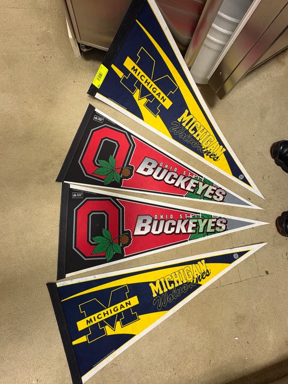 Zone 1-BB- Michigan & Ohio State Pennants
