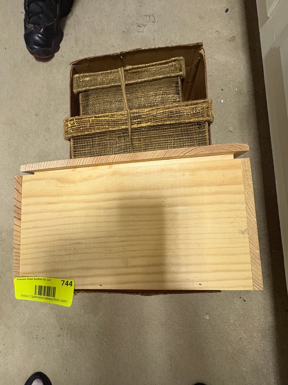 Zone 1-BB- Wooden Crate and Woven Trays